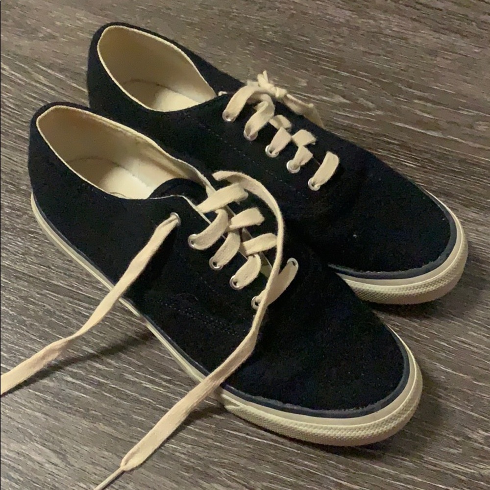 Sperry topsider sneaker- worn a few times